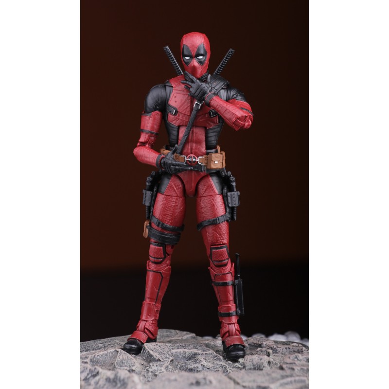Deadpool Loose